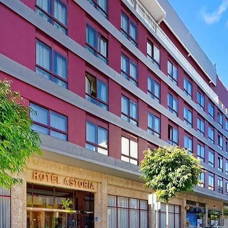 Bull Astoria Готель 3*