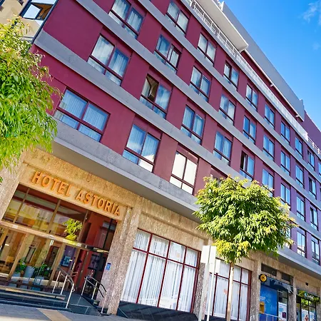 Bull Astoria מלון