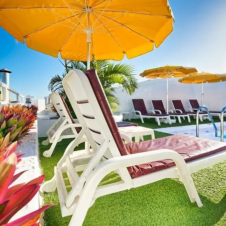 Bull Astoria מלון