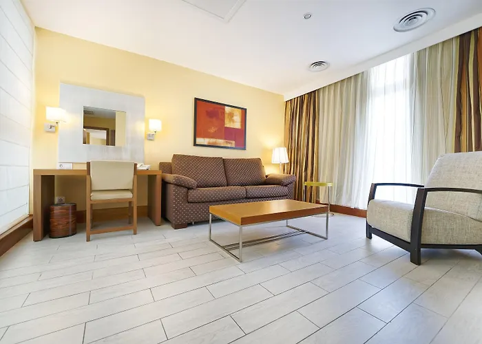 Bull Astoria Hotel 3*