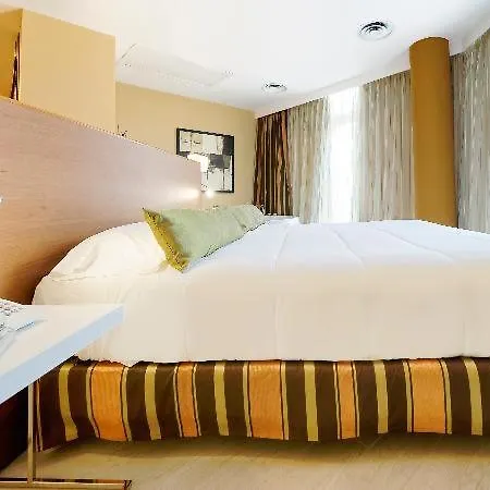 Bull Astoria Hotel 3*
