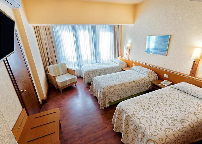 Готель Bull Astoria 3*