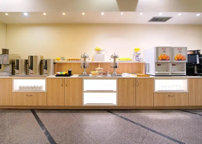 Bull Astoria 酒店 3*