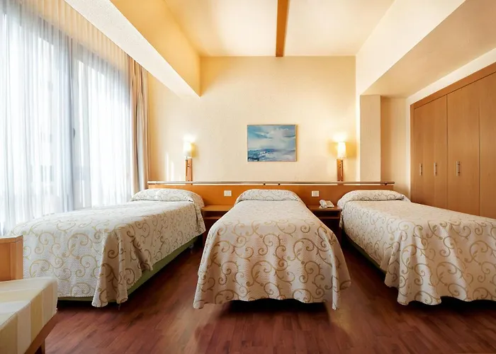 Bull Astoria Hotel 3*