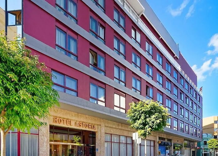 Bull Astoria Готель 3*